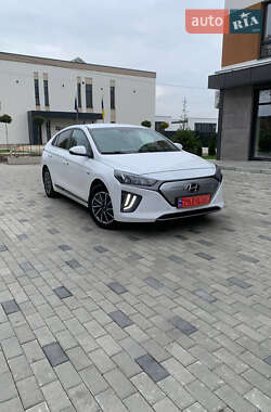 Лифтбек Hyundai Ioniq 2020 в Ровно