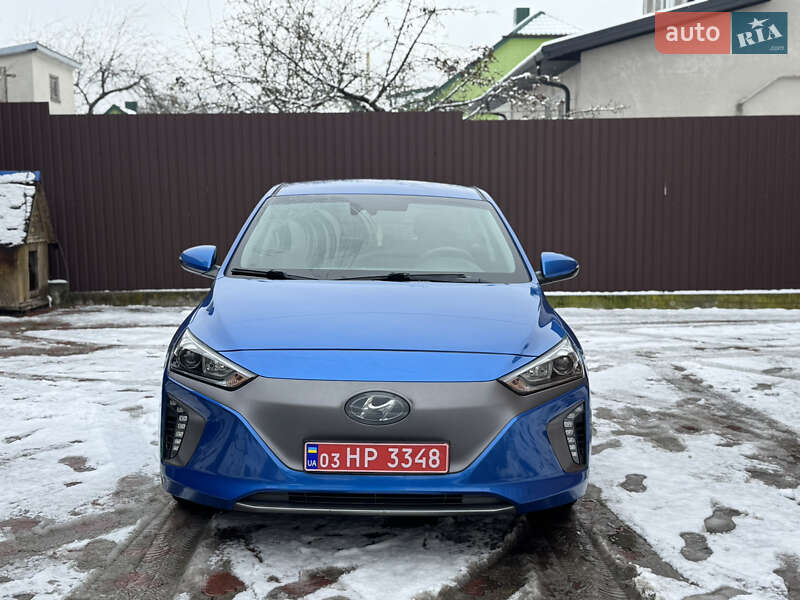 Хэтчбек Hyundai Ioniq 2017 в Ровно фото 3 Хэтчбек Hyundai Ioniq 2017 в Ровно