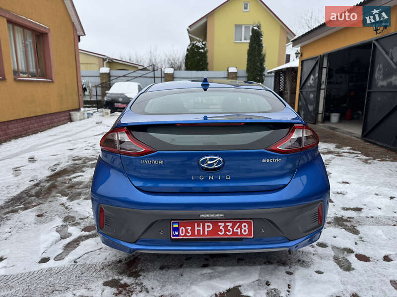 Хэтчбек Hyundai Ioniq 2017 в Ровно фото 7 Хэтчбек Hyundai Ioniq 2017 в Ровно