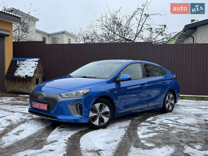 Хэтчбек Hyundai Ioniq 2017 в Ровно фото 47 Хэтчбек Hyundai Ioniq 2017 в Ровно