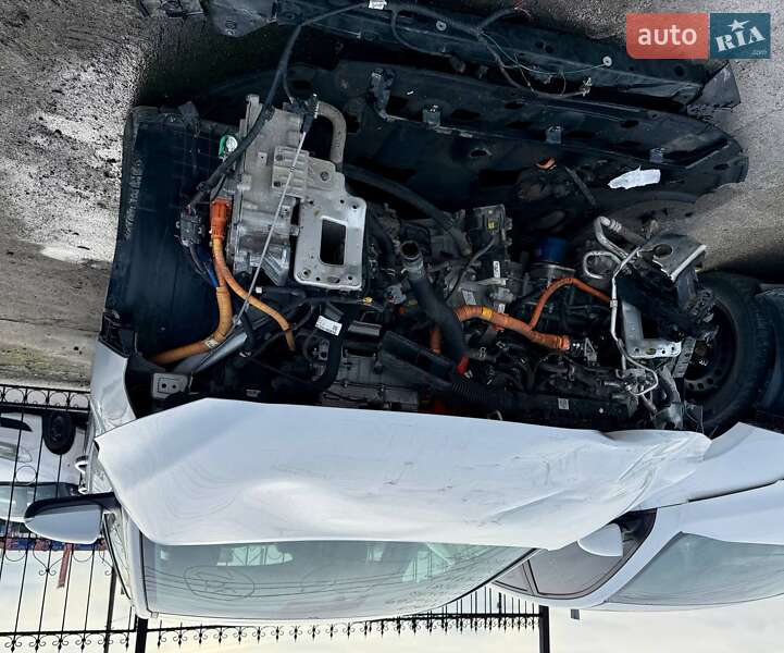 Хэтчбек Hyundai Ioniq 2018 в Киеве фото 2 Хэтчбек Hyundai Ioniq 2018 в Киеве