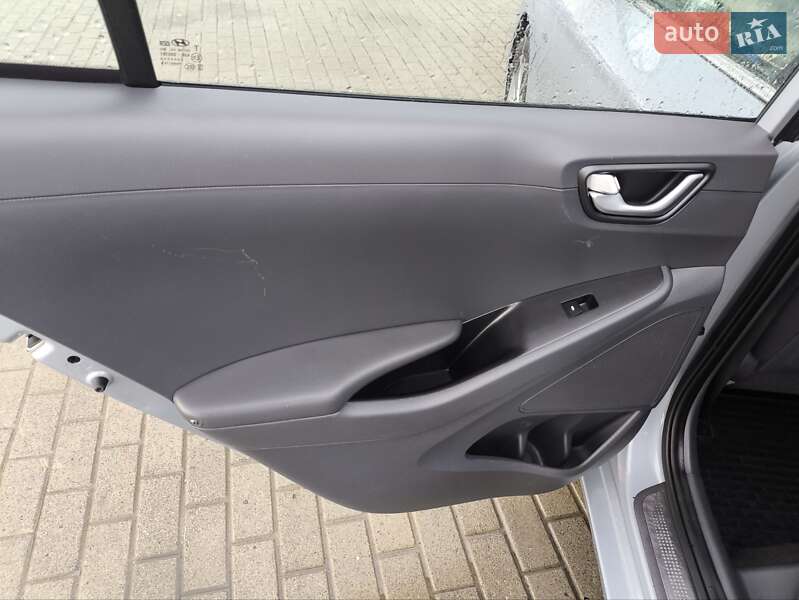 Хэтчбек Hyundai Ioniq 2017 в Ковеле