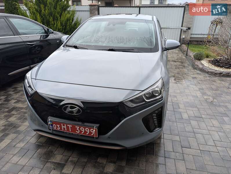 Хэтчбек Hyundai Ioniq 2018 в Виннице
