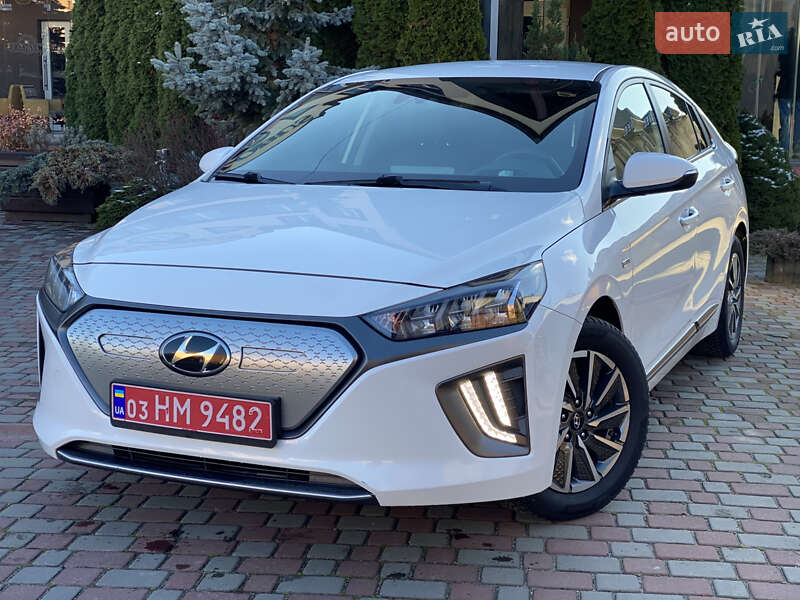 Лифтбек Hyundai Ioniq 2020 в Тернополе фото 2 Лифтбек Hyundai Ioniq 2020 в Тернополе