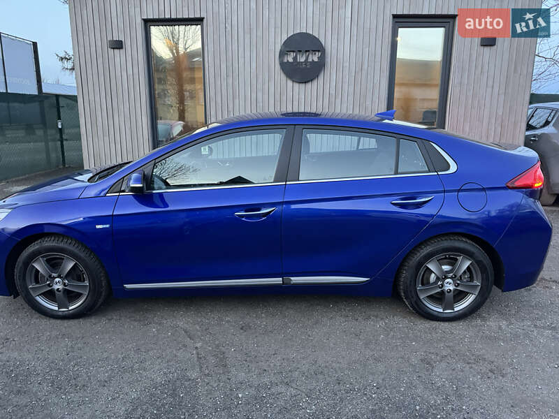 Хэтчбек Hyundai Ioniq 2018 в Тернополе