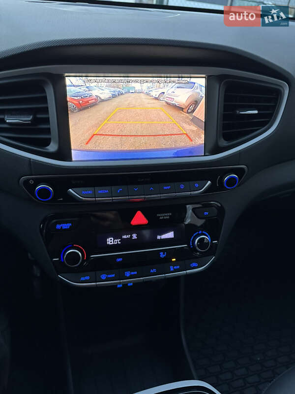 Хэтчбек Hyundai Ioniq 2018 в Тернополе