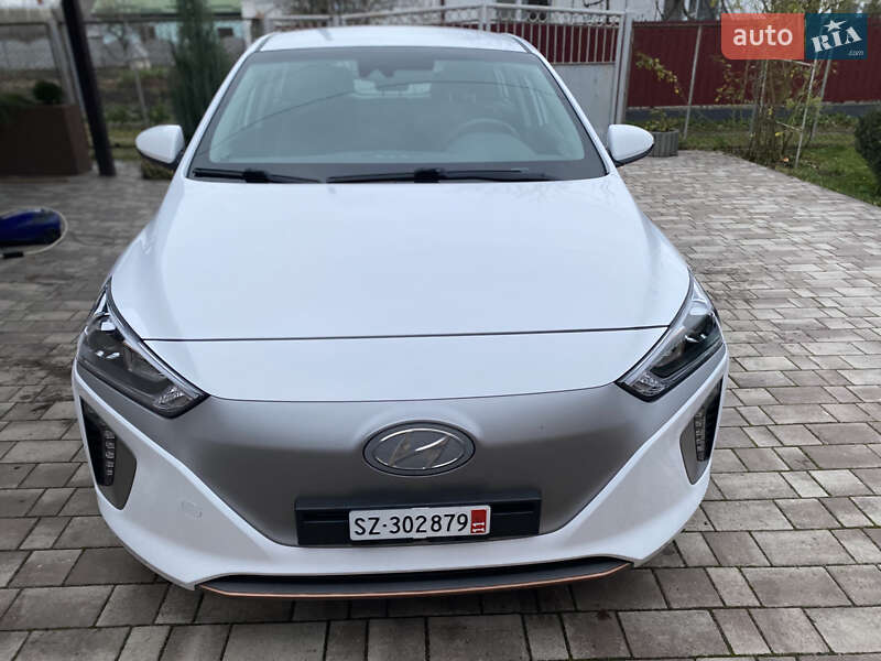 Хэтчбек Hyundai Ioniq 2019 в Виннице