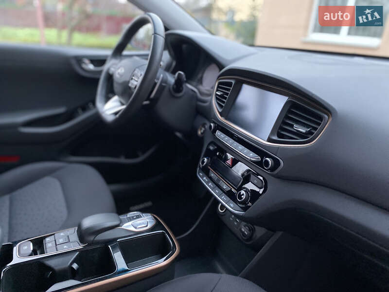Хэтчбек Hyundai Ioniq 2019 в Виннице