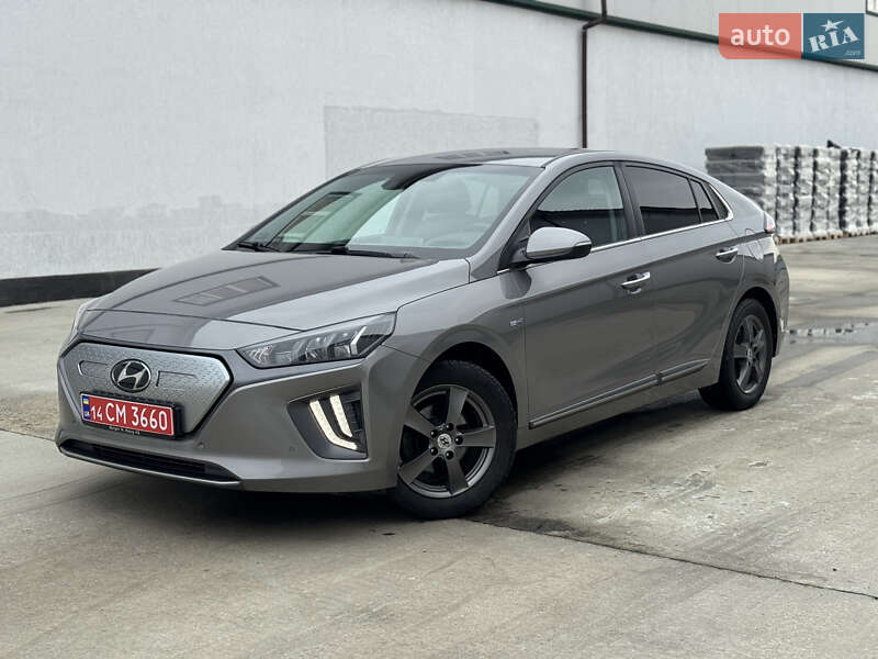 Лифтбек Hyundai Ioniq 2019 в Виннице