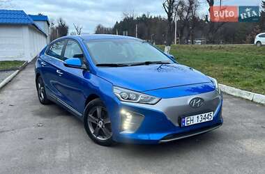Хетчбек Hyundai Ioniq 2017 в Радивиліві