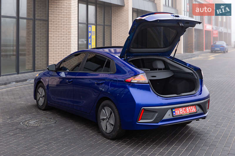 Ліфтбек Hyundai Ioniq 2020 в Вінниці