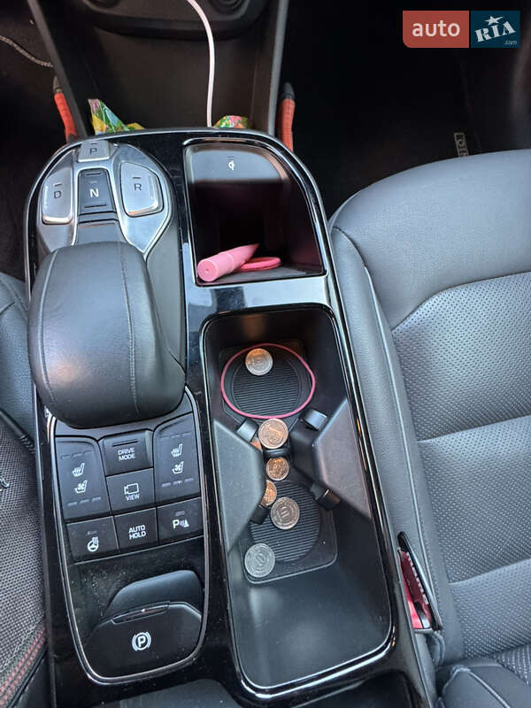 Лифтбек Hyundai Ioniq 2019 в Виннице