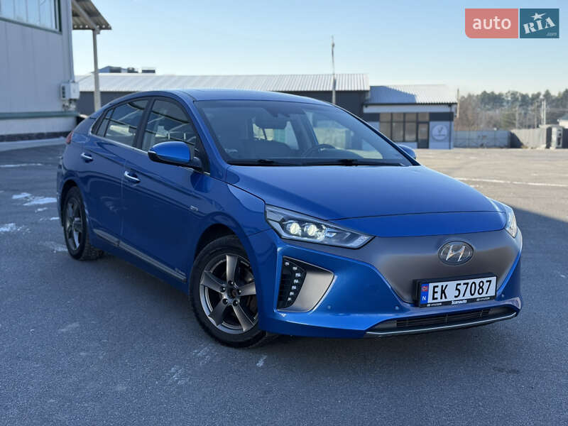 Хетчбек Hyundai Ioniq 2017 в Вінниці