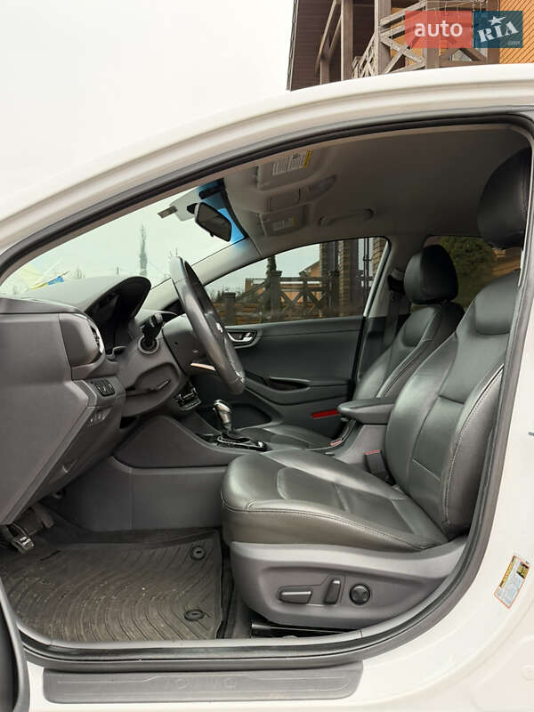 Хэтчбек Hyundai Ioniq 2017 в Чернигове