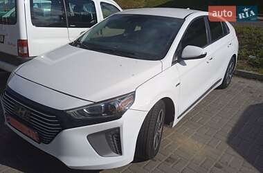 Хетчбек Hyundai Ioniq 2017 в Львові