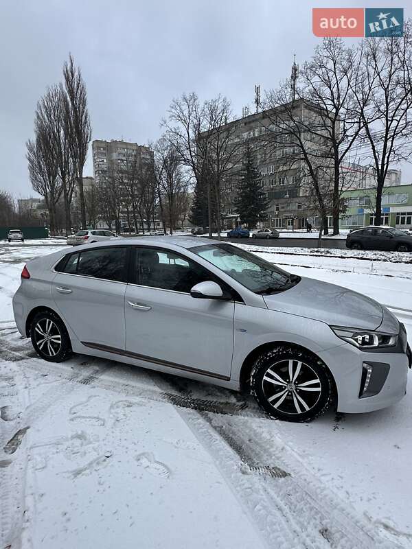 Hyundai Ioniq 2017