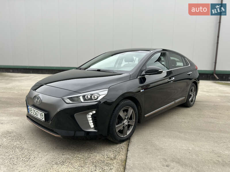 Хетчбек Hyundai Ioniq 2016 в Вінниці