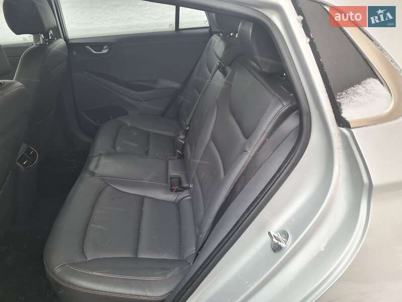 Хэтчбек Hyundai Ioniq 2017 в Виннице