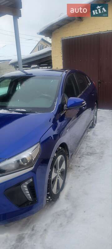 Хэтчбек Hyundai Ioniq 2018 в Харькове