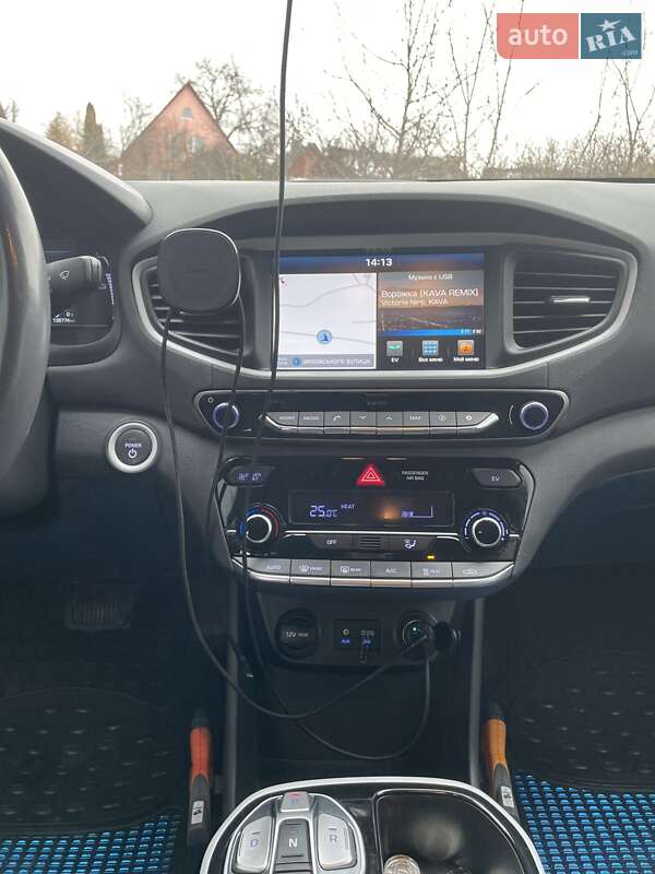 Хэтчбек Hyundai Ioniq 2019 в Виннице