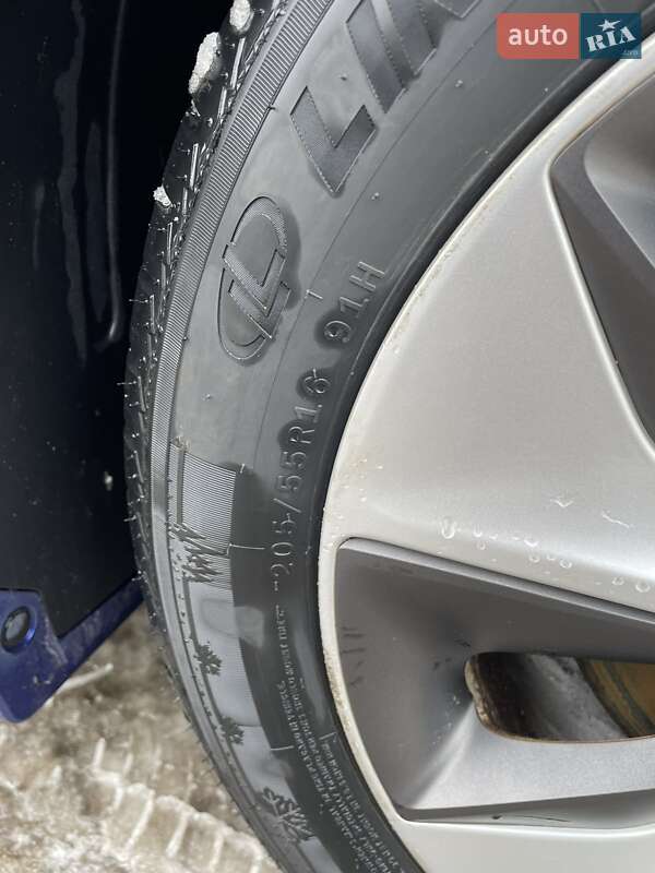 Хэтчбек Hyundai Ioniq 2019 в Виннице