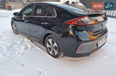 Лифтбек Hyundai Ioniq 2019 в Хмельницком