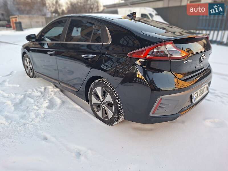 Лифтбек Hyundai Ioniq 2019 в Хмельницком
