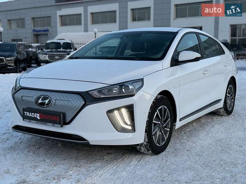 Ліфтбек Hyundai Ioniq 2021 в Києві