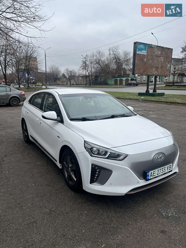 Хэтчбек Hyundai Ioniq 2016 в Кривом Роге