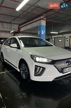 Ліфтбек Hyundai Ioniq 2021 в Львові