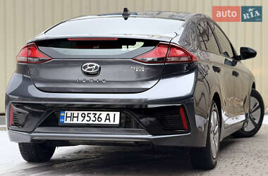 Хэтчбек Hyundai Ioniq 2018 в Одессе