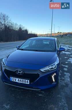 Хетчбек Hyundai Ioniq 2018 в Києві