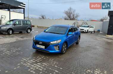 Хэтчбек Hyundai Ioniq 2017 в Одессе