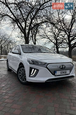 Лифтбек Hyundai Ioniq 2020 в Кропивницком