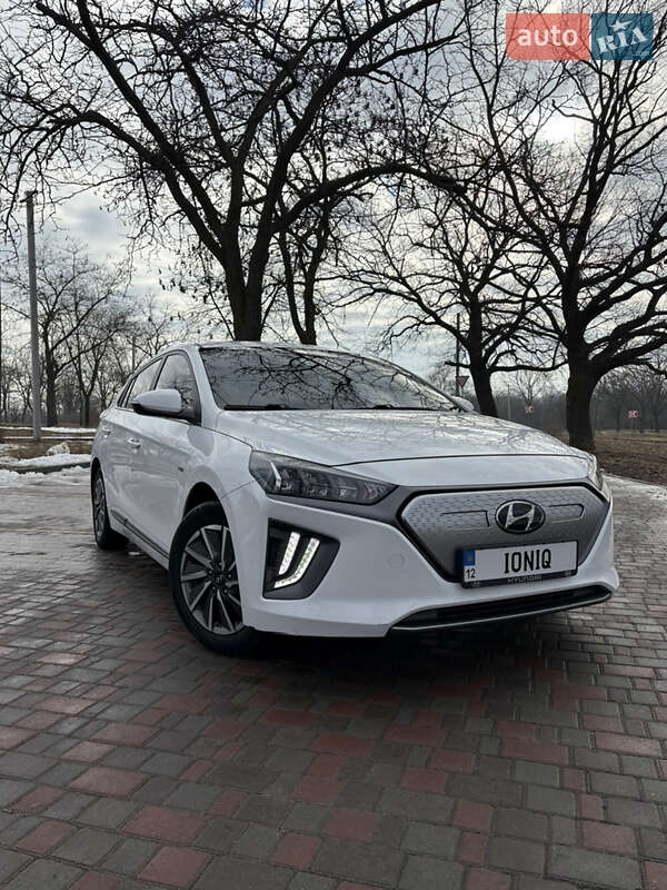 Лифтбек Hyundai Ioniq 2020 в Кропивницком