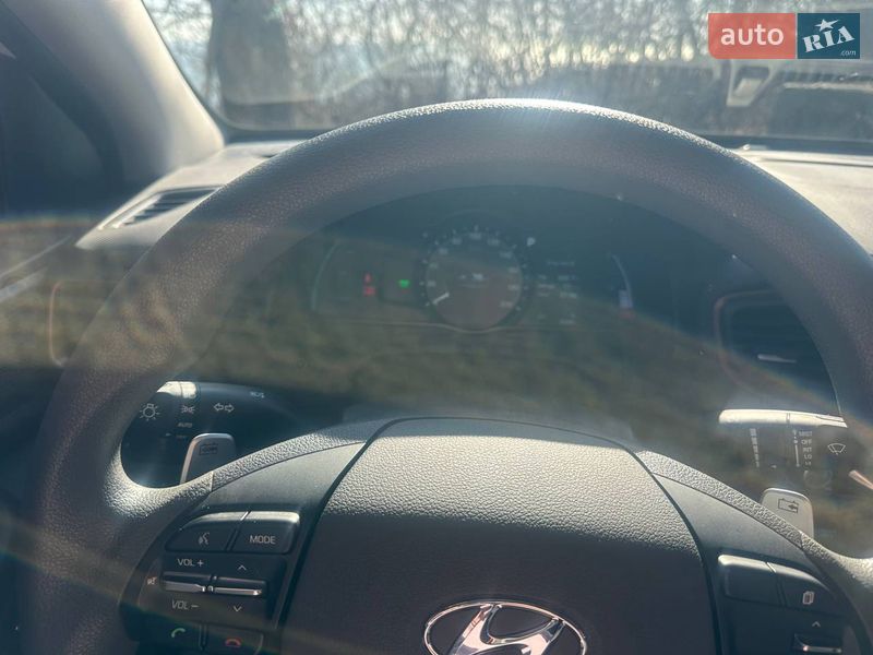 Хэтчбек Hyundai Ioniq 2017 в Одессе