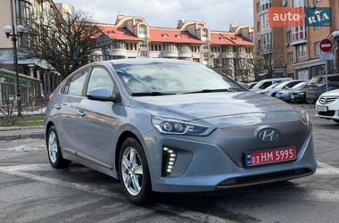 Хетчбек Hyundai Ioniq 2017 в Києві