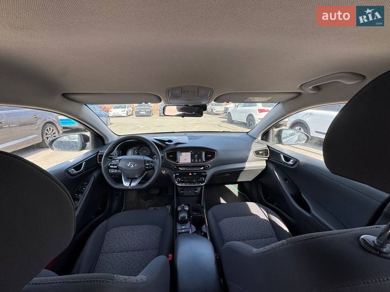 Хэтчбек Hyundai Ioniq 2017 в Львове