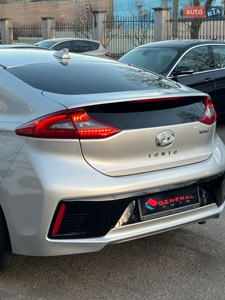 Хэтчбек Hyundai Ioniq 2018 в Одессе