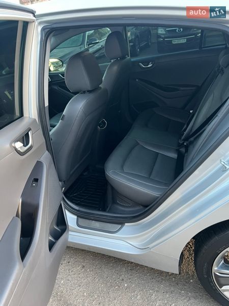 Хэтчбек Hyundai Ioniq 2018 в Одессе