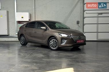 Лифтбек Hyundai Ioniq 2020 в Луцке