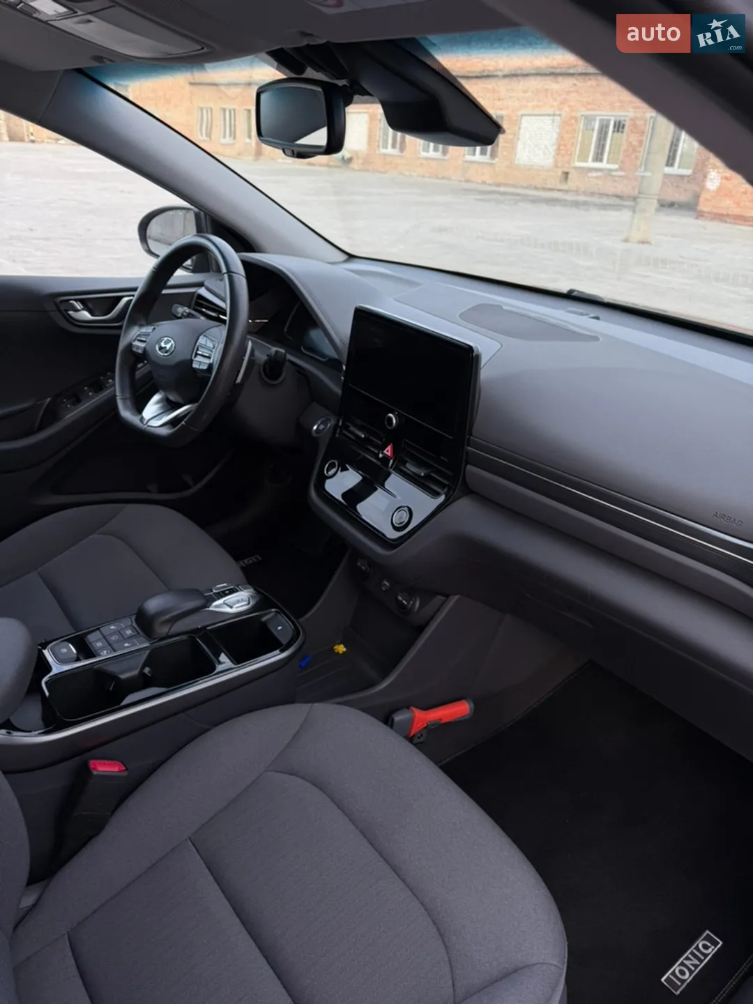 2020 Hyundai IONIQ - мініатюра 25