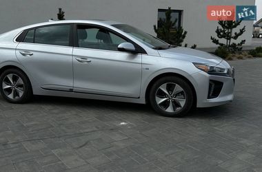 Хэтчбек Hyundai Ioniq 2017 в Луцке