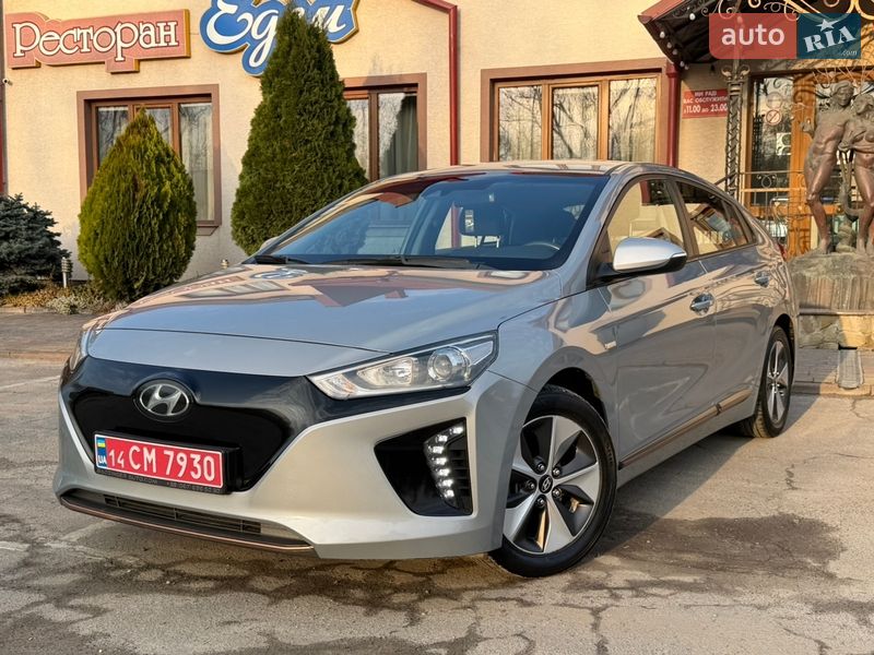 Хэтчбек Hyundai Ioniq 2018 в Тернополе
