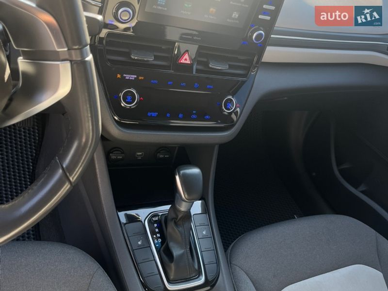 Лифтбек Hyundai Ioniq 2019 в Одессе