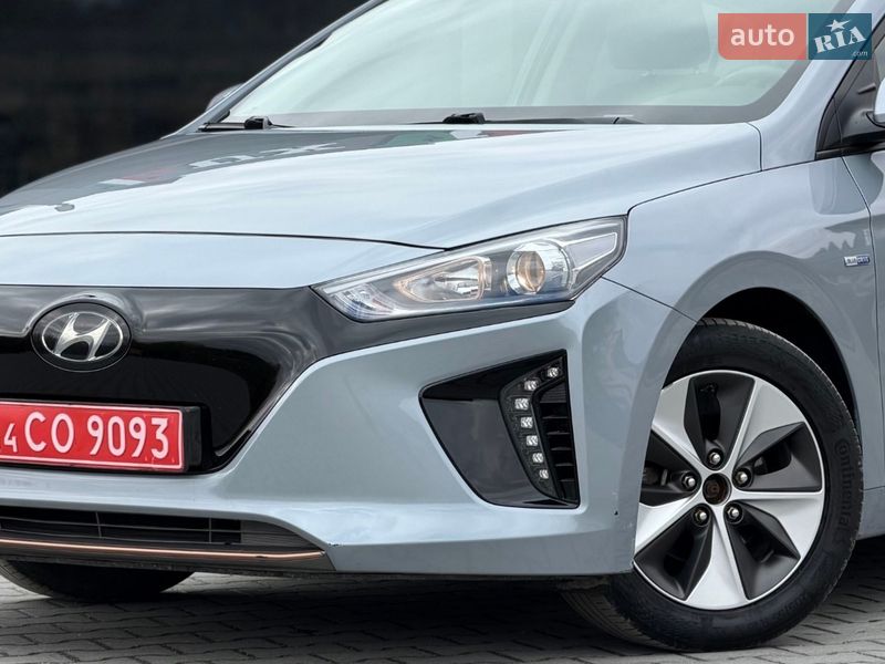 Хэтчбек Hyundai Ioniq 2018 в Тернополе