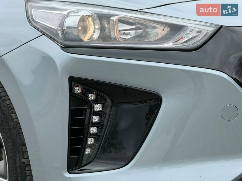 Хэтчбек Hyundai Ioniq 2018 в Тернополе