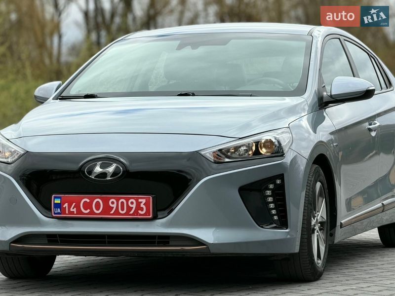 Хэтчбек Hyundai Ioniq 2018 в Тернополе