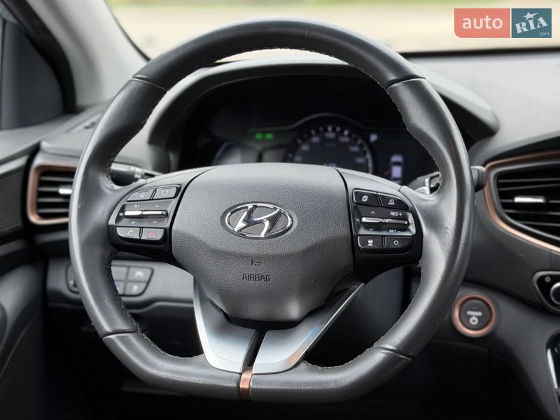 Хэтчбек Hyundai Ioniq 2018 в Тернополе