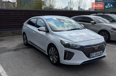 Хетчбек Hyundai Ioniq 2018 в Києві